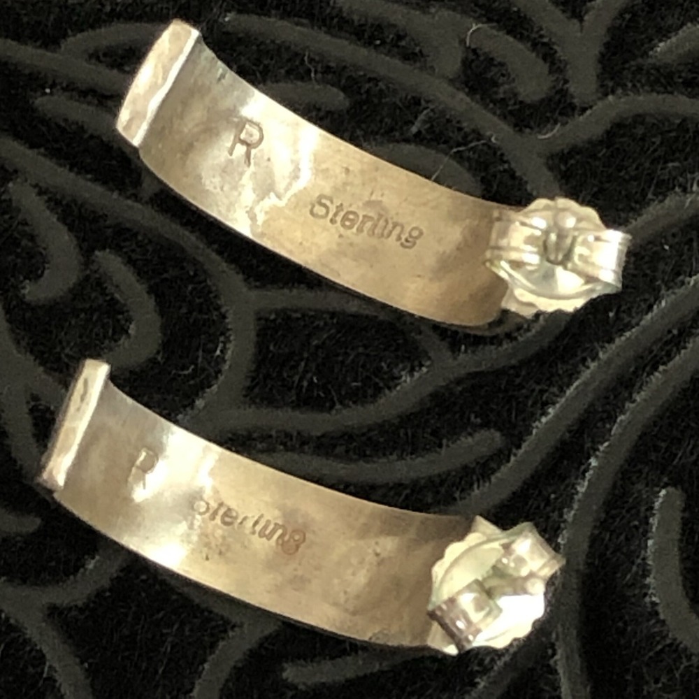 Roger Morgan Navajo Handmade White Buffalo Half Hoop Sterling‎ Silver Earrings - Picture 6 of 8